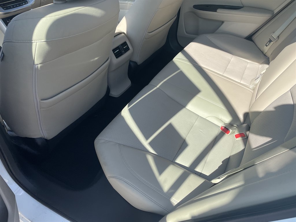 2015 Honda Accord Touring - Photo 12