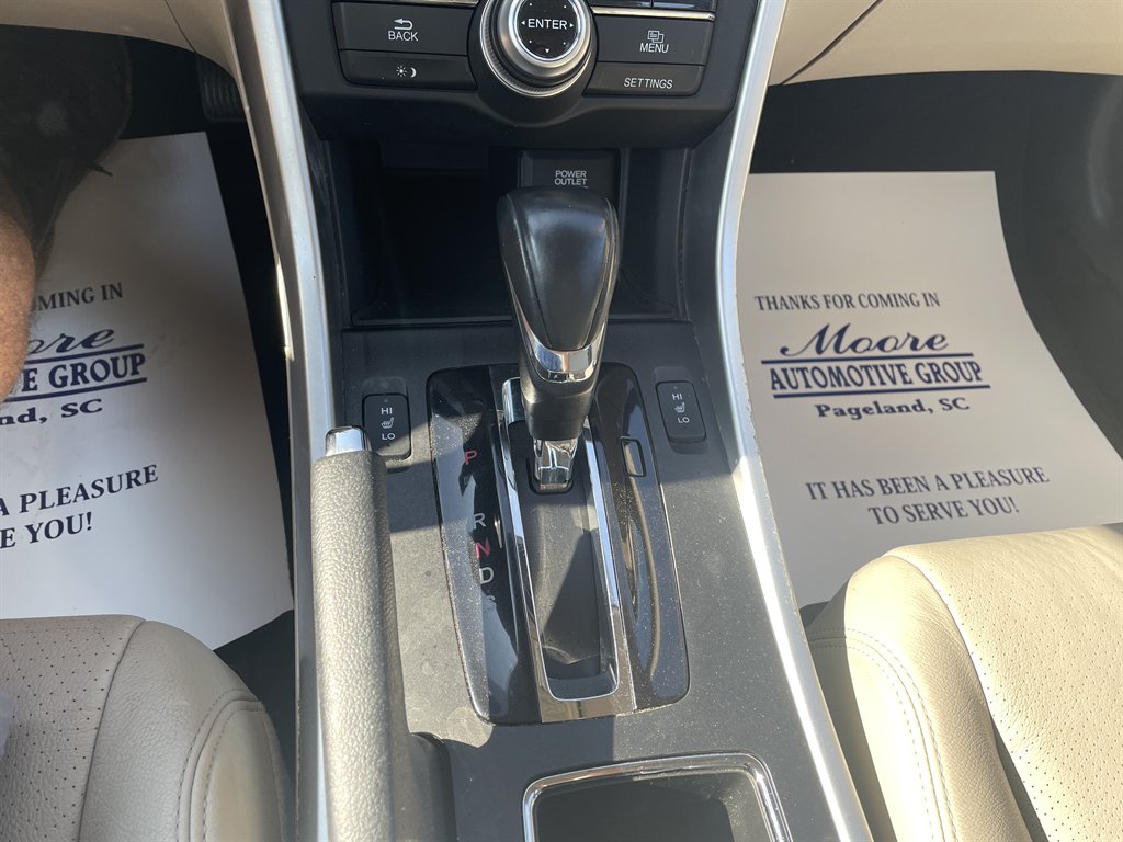 2015 Honda Accord Touring - Photo 18