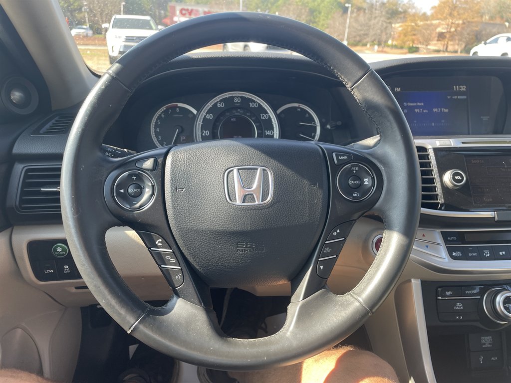 2015 Honda Accord Touring - Photo 20