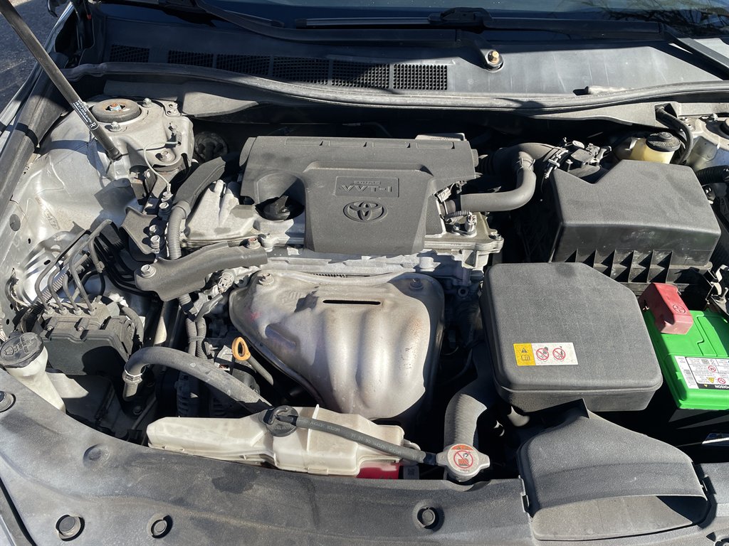 2017 Toyota Camry SE - Photo 25