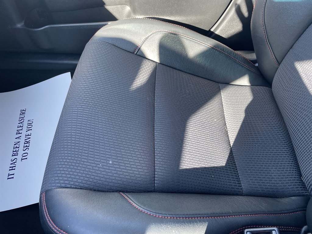 2017 Toyota Camry SE - Photo 21